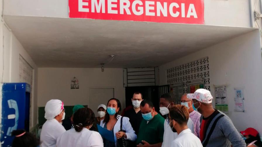 Paralizan servicios por 48 horas en el hospital municipal materno infantil de Villa Mella