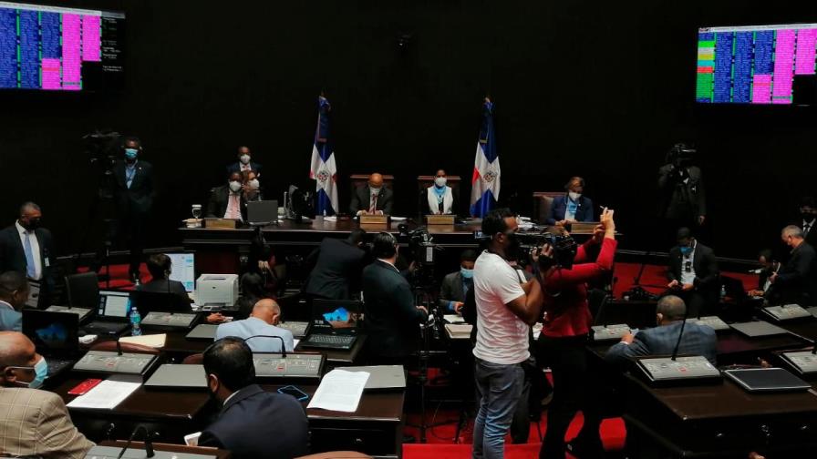 Temas defensor del Pueblo y miembros Cámara de Cuentas serán postergados por falta de consenso