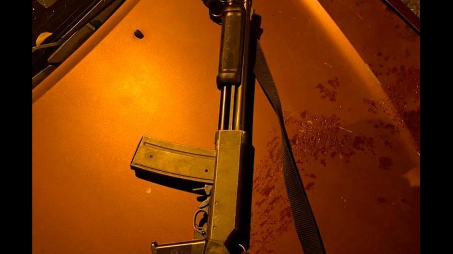 Detienen a 36 personas en una discoteca y ocupan escopeta al propietario del negocio