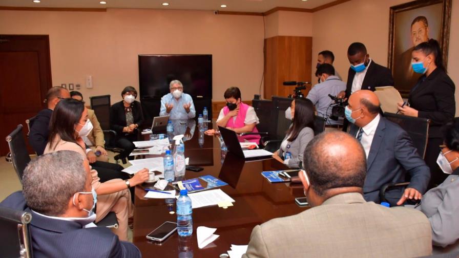 Colegios se acogen “a principios de empresas privadas” para cobrar reinscripción Colegios se acogen “a principios de empresas privadas” para cobrar reinscripción