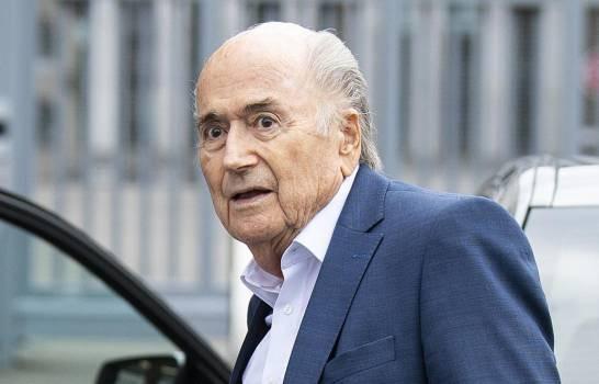 Blatter suspendido nuevamente por la FIFA  por corrupción