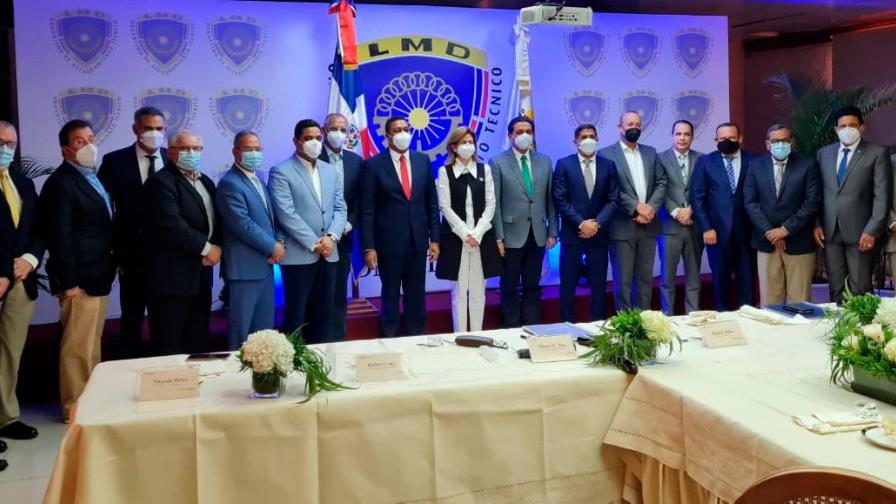 LMD aúna esfuerzos con sector empresarial de Santiago para desarrollar demarcaciones LMD aúna esfuerzos con sector empresarial de Santiago para desarrollar demarcaciones
