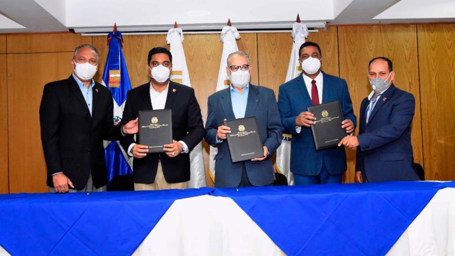 Ministerio de Economía y alcaldías acuerdan trabajar en el desarrollo integral del territorio Ministerio de Economía y alcaldías acuerdan trabajar en el desarrollo integral del territorio