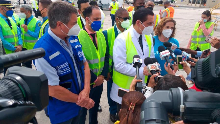 Salud Pública confirma varias personas recibieron dosis de diferentes farmacéuticas 