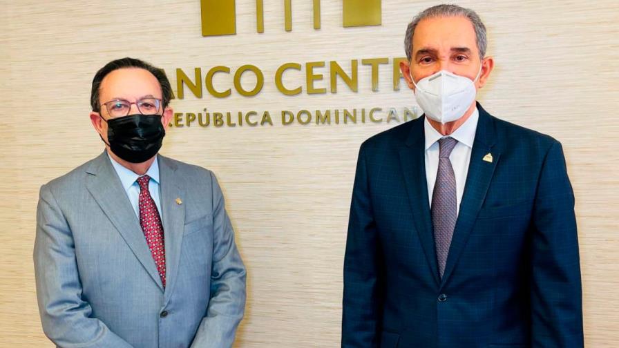 Mescyt Banco Central acuerdan automatizar pagos a becarios internacionales