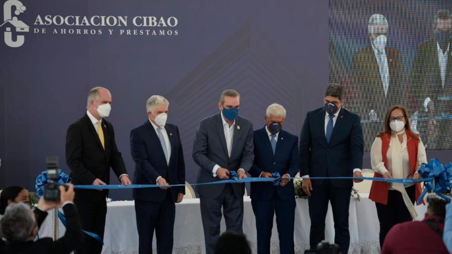 Presidente Abinader destaca confianza de actores económicos para invertir en RD