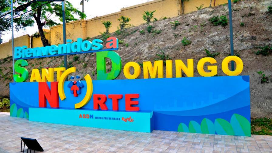Alcaldía de SDN deja inaugurado parador de la avenida Hermanas Mirabal