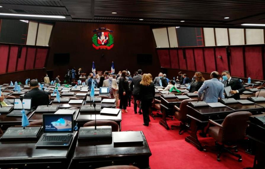 Suspenden sesión Cámara de Diputados por falta de quórum