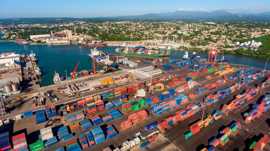 Exportaciones aumentan 9.7 % en primer trimestre del año Exportaciones aumentan 9.7 % en primer trimestre del año