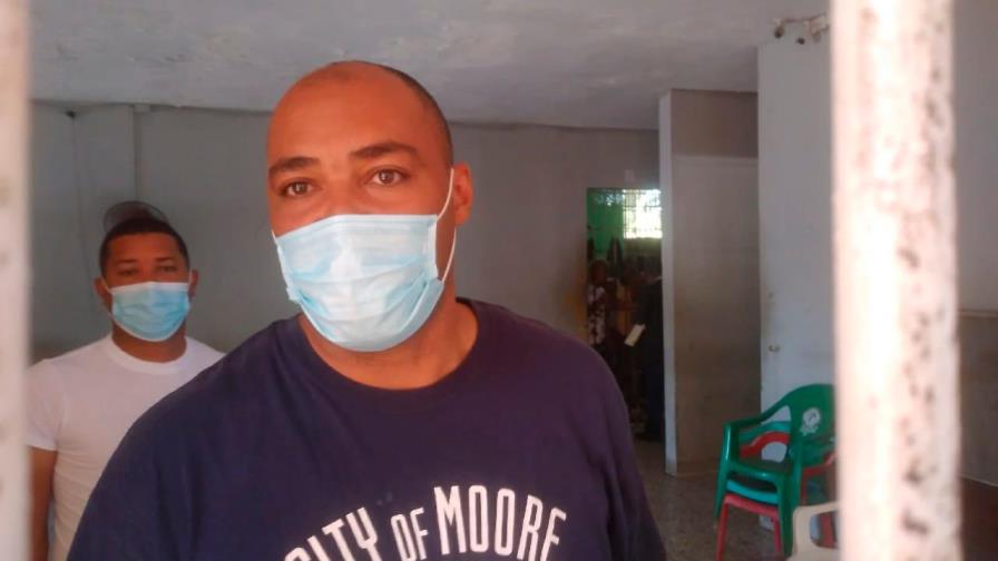 Imponen un año de prisión a canadiense que estranguló expareja en San Pedro de Macorís