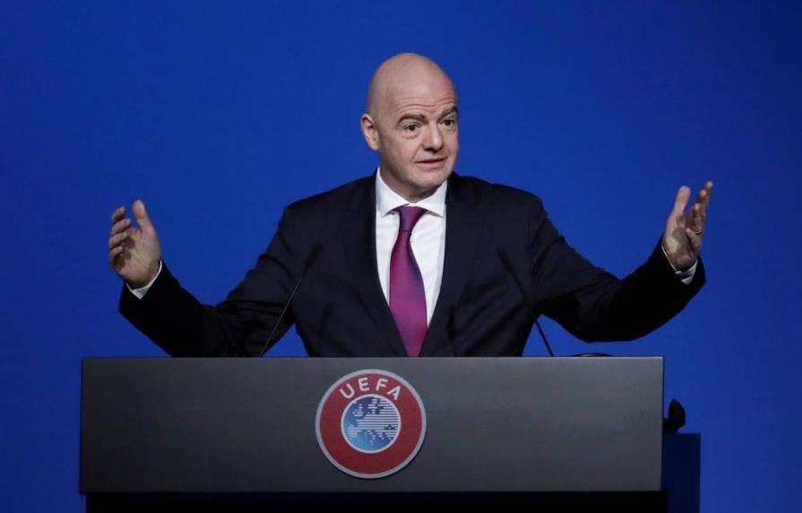 Presidente de la FIFA prefiere diálogo a sanciones por la Superliga europea