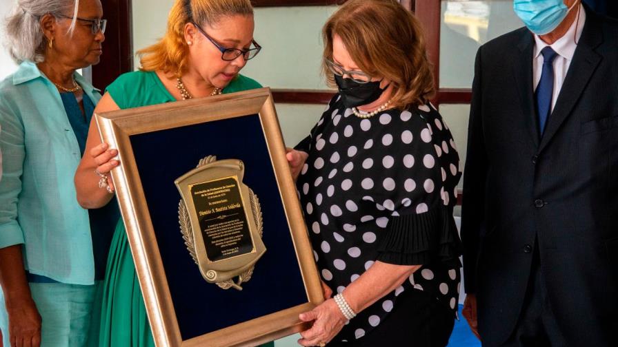 Doctor Dionisio Soldevila recibe reconocimiento póstumo 