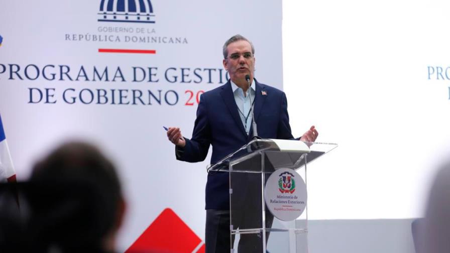 Abinader convoca a ministros a puertas cerradas para pasar balance al Gobierno