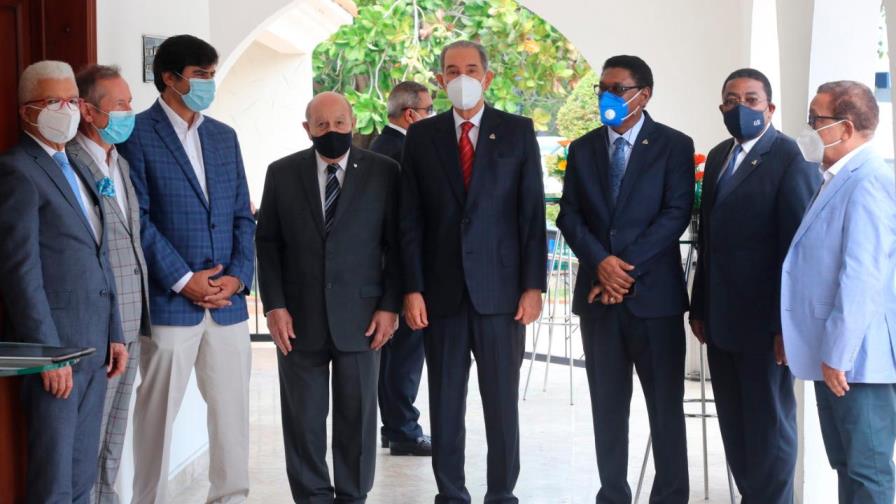 Universidad Apec aborda realidad del sector agua en República Dominicana 