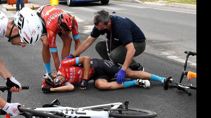 Mikel Landa tendrá que ser operado por su caída en el Giro