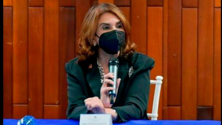 Yvelisse Acosta habla del motivo de su renuncia 