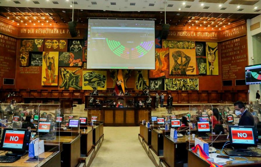 Desacuerdo en inauguración de Asamblea de Ecuador expone debilidad de Lasso