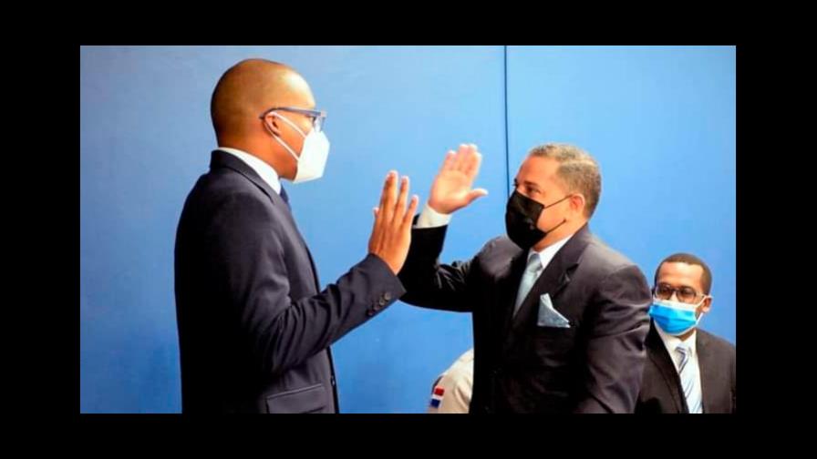 Posesionan fiscal titular interino en Puerto Plata