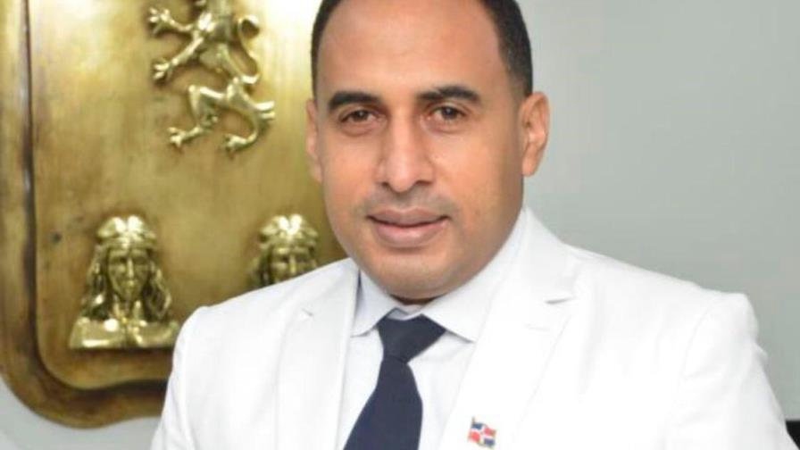 Regidor de Higüey renuncia del PLD