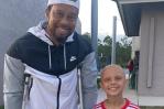 Tiger Woods visto sin bota de protección en publicación de Instagram de una niña Tiger Woods visto sin bota de protección en publicación de Instagram de una niña