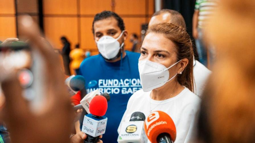 Alcaldesa Carolina Mejía califica como exitosa jornada de vacunación en DN Alcaldesa Carolina Mejía califica como exitosa jornada de vacunación en DN