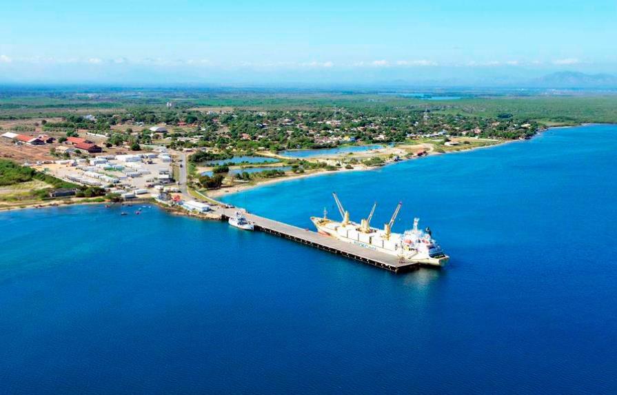Manzanillo, el desarrollo portuario que busca una vía para salir de la postración