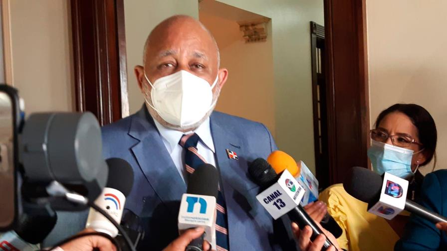 Educación conversa con el Gabinete de Salud para inocular a los estudiantes Educación conversa con el Gabinete de Salud para inocular a los estudiantes