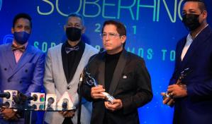 Conoce el rating  de Premios Soberano por Color Visión