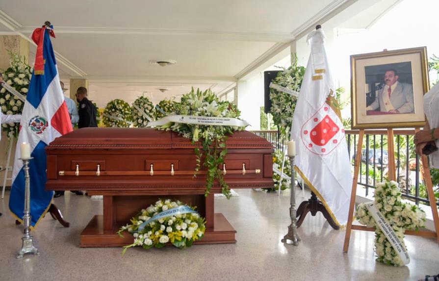 Destacan aportes del exalcalde José Enrique Sued durante honras fúnebres