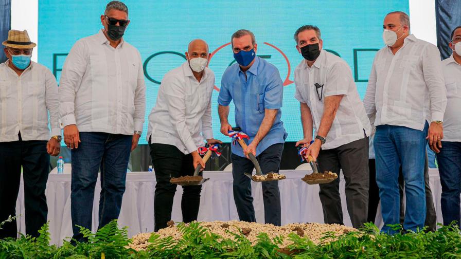 El Gobierno anuncia construcción de moderno relleno sanitario en Nagua El Gobierno anuncia construcción de moderno relleno sanitario en Nagua