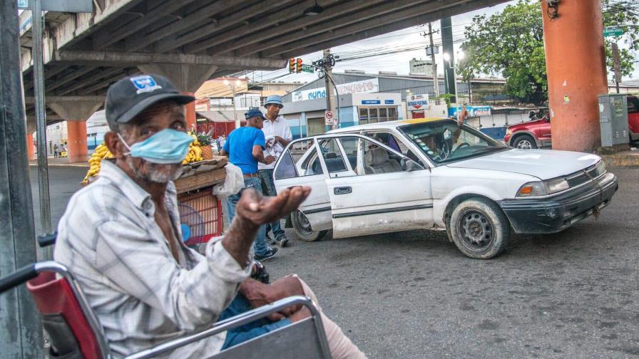 El coronavirus muta para los pobres a un virus del hambre, según ONG