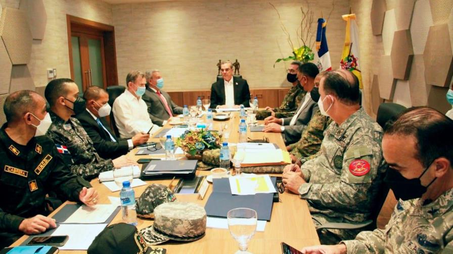Presidente Abinader ordena cierre de frontera con Haití y reforzamiento de la seguridad