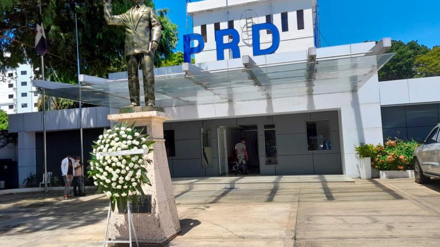 PRD evaluará situación de su diputado una vez concluyan investigaciones PRD evaluará situación de su diputado una vez concluyan investigaciones