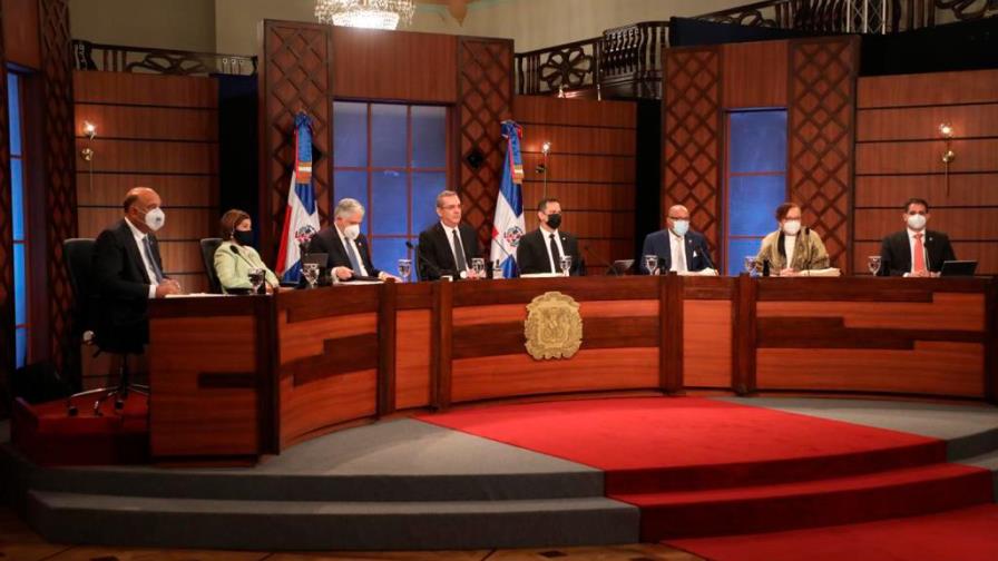 Aspirantes al TSE hablan del voto preferencial y el método D‘ Hondt Aspirantes al TSE hablan del voto preferencial y el método D‘ Hondt