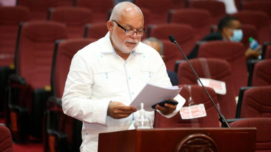 “Diálogos Multidisciplinarios del Cine Dominicano”; nuevo libro del cineasta Agustín Cortés