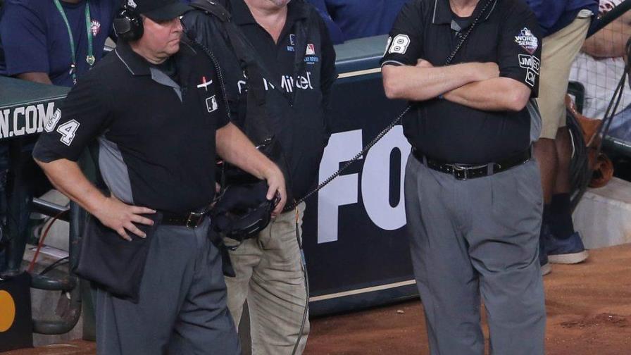 El VAR en el blanco de la critica