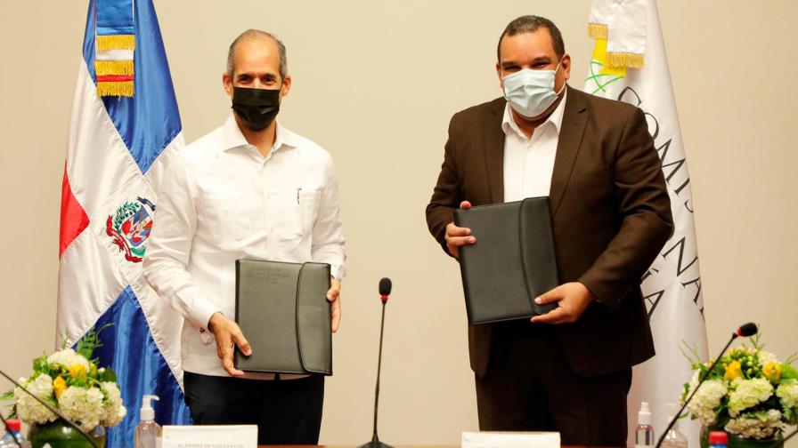 La CNE y AES firman concesión definitiva para operar planta Santanasol