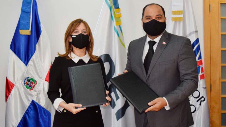 Defensor del Pueblo y OEI firman acuerdo de cooperación