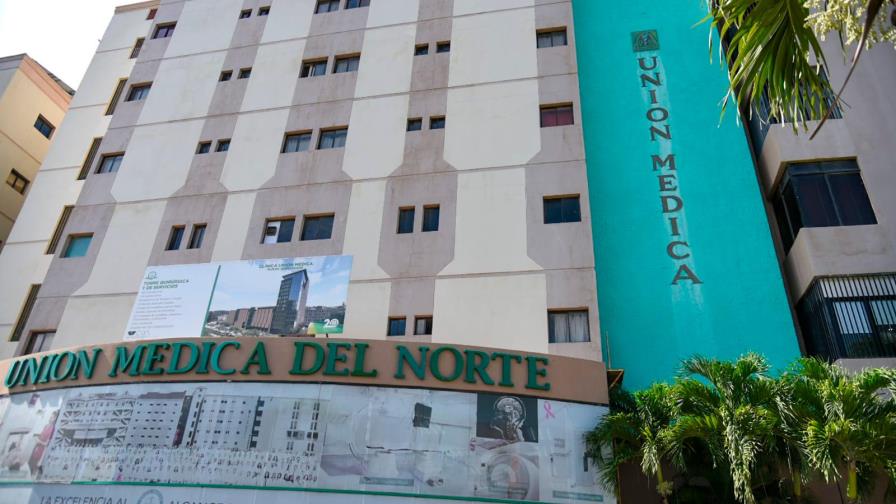 Ingresan en clínica de Santiago a cónsul general dominicano en Juana Méndez