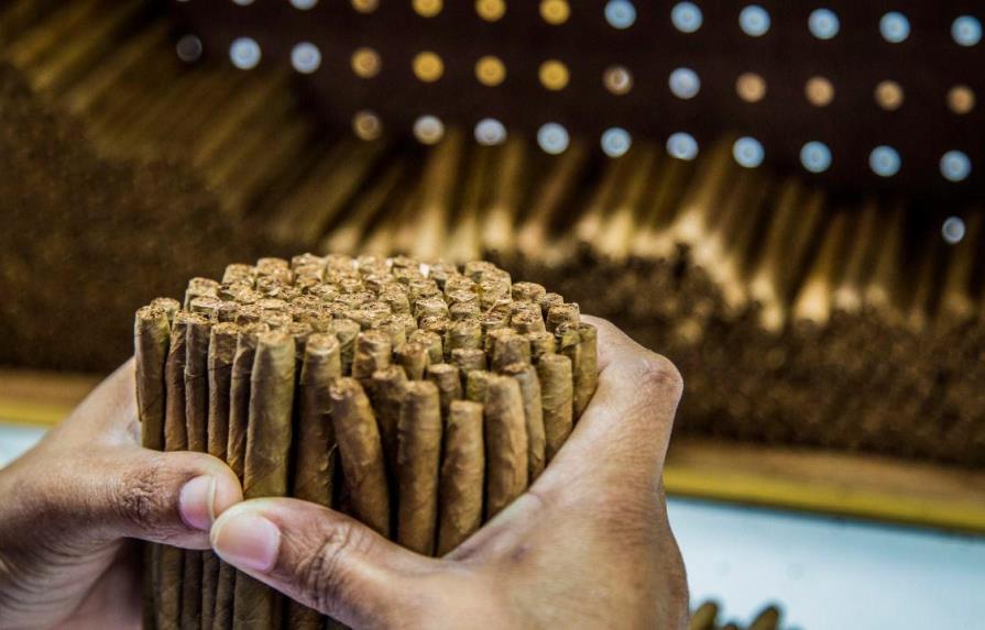En  los últimos cinco años, industria del tabaco representa el 15 % de las exportaciones de zonas francas