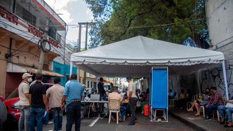 JCE realiza jornada de declaraciones tardías y cedulación en Ciudad Nueva