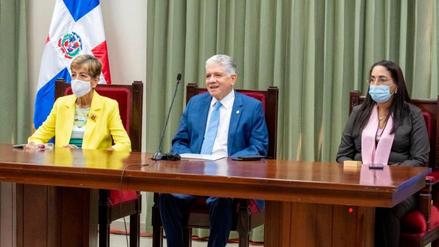 Estrella destaca la productividad del Senado en su gestión