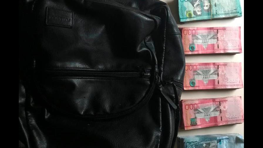 Policía Nacional apresa mensajero por auto robo de 800,000 pesos