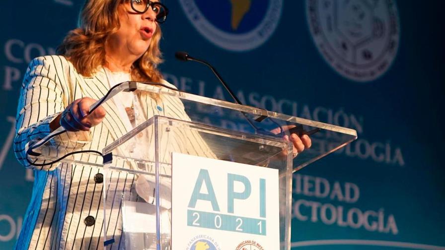 Doctora dominicana preside por primera vez  la  Asociación Panamericana de Infectología