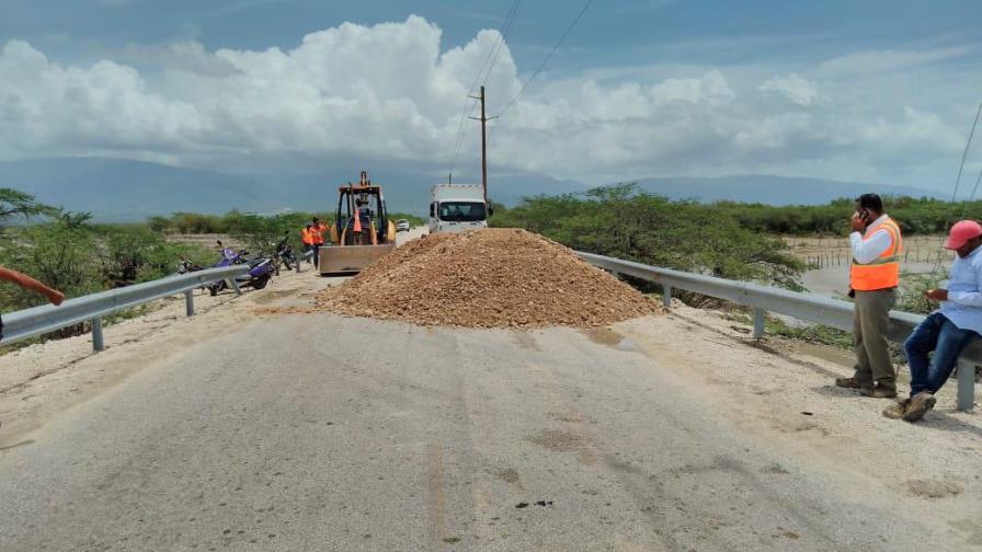 COE reduce a 15 las provincias en alerta por lluvias; dos puentes fueron afectados