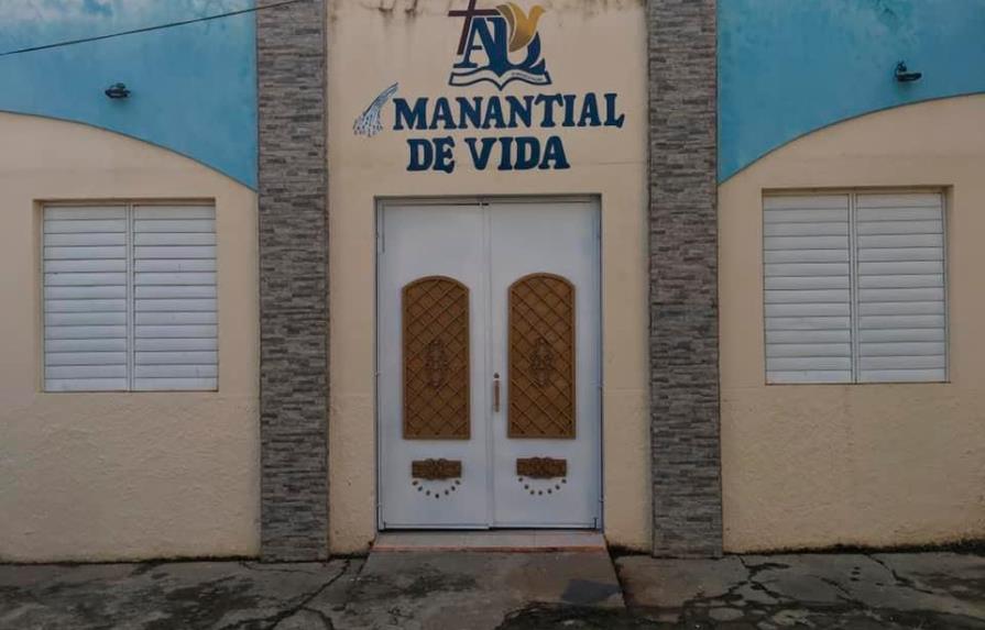 Roban equipos y dinero en iglesia evangélica de la provincia Duarte