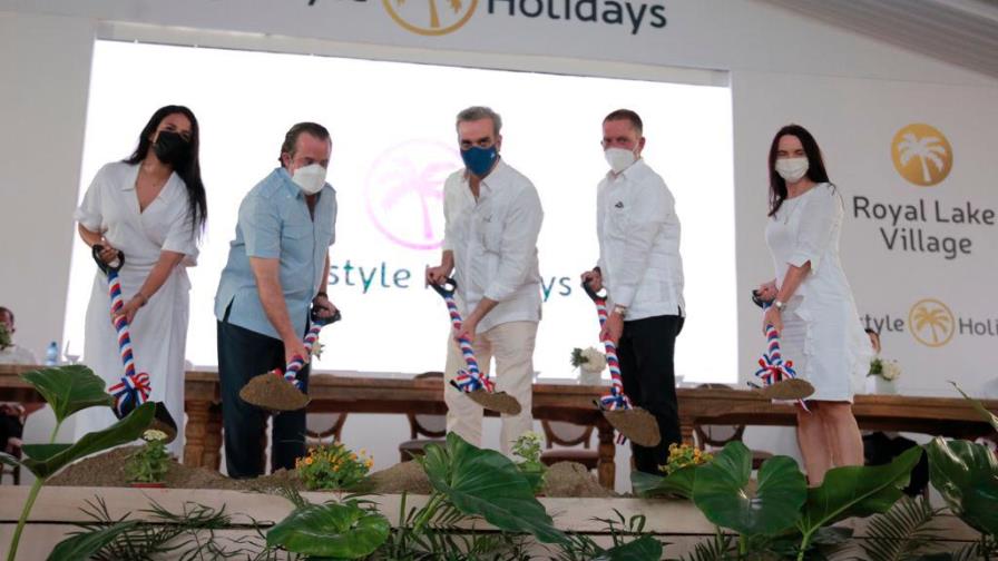 Presidente Abinader deja iniciada construcción de 129 villas del Grupo Lifestyle en Puerto Plata