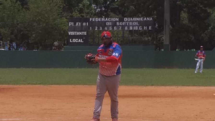 Guerreros y Gladiadores dividen en la liga de oficiales académicos de las FFAA y la PN