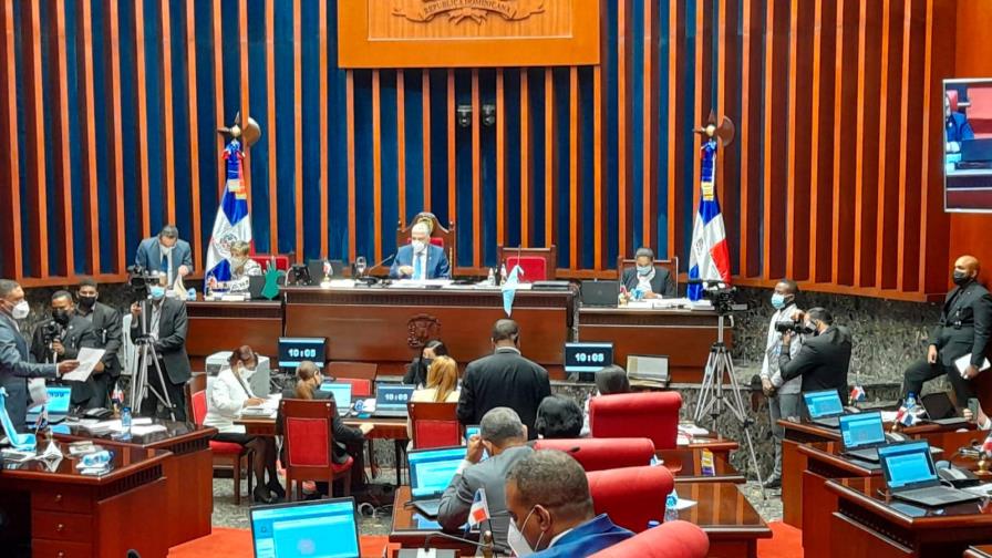 Senadores aprueban novena extensión del estado de emergencia 