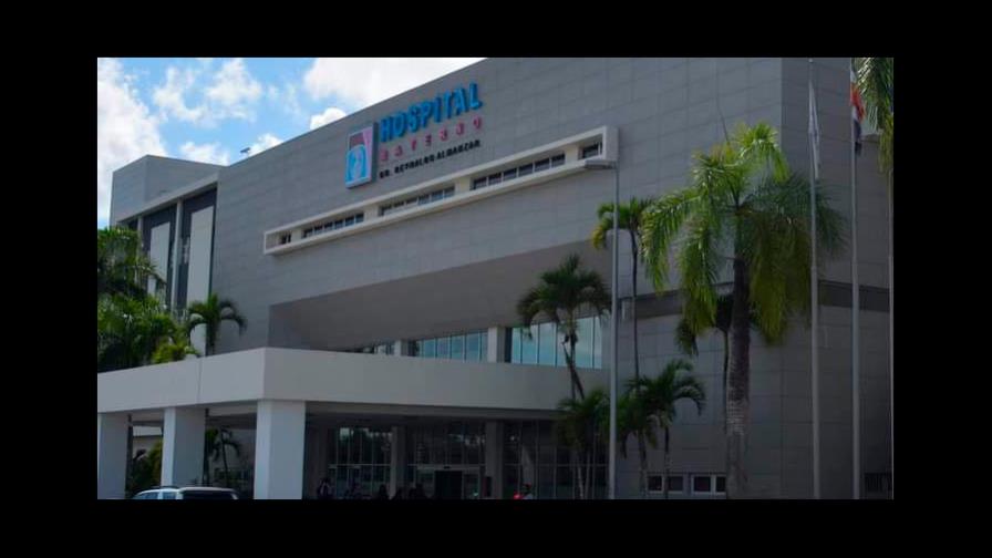 Hospital Materno Reynaldo Almánzar informa redujo en un 70 % su deuda Hospital Materno Reynaldo Almánzar informa redujo en un 70 % su deuda